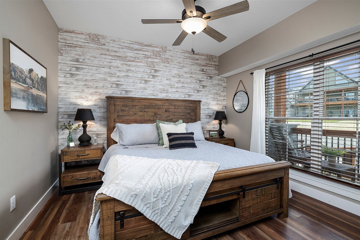 Main Level King Bedroom w/attached Handicap Bathroom