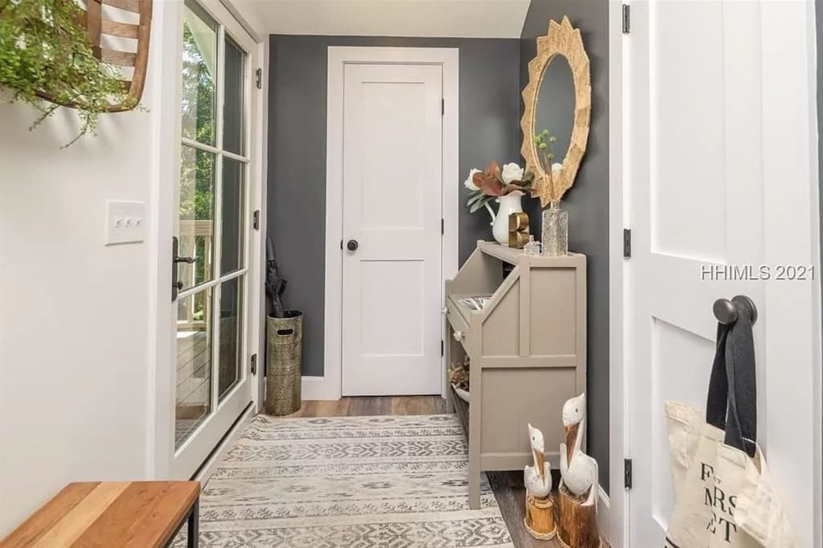 Entry Way 