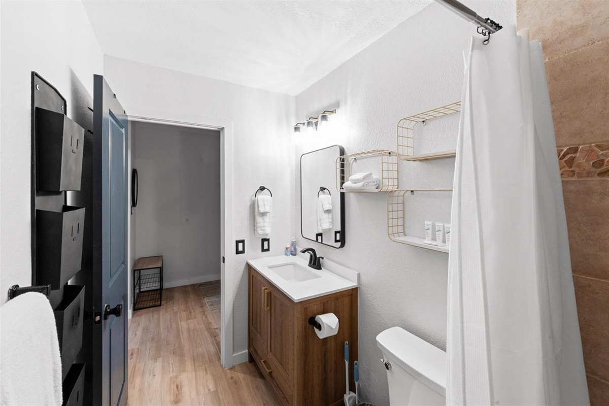 Modern style bathroom