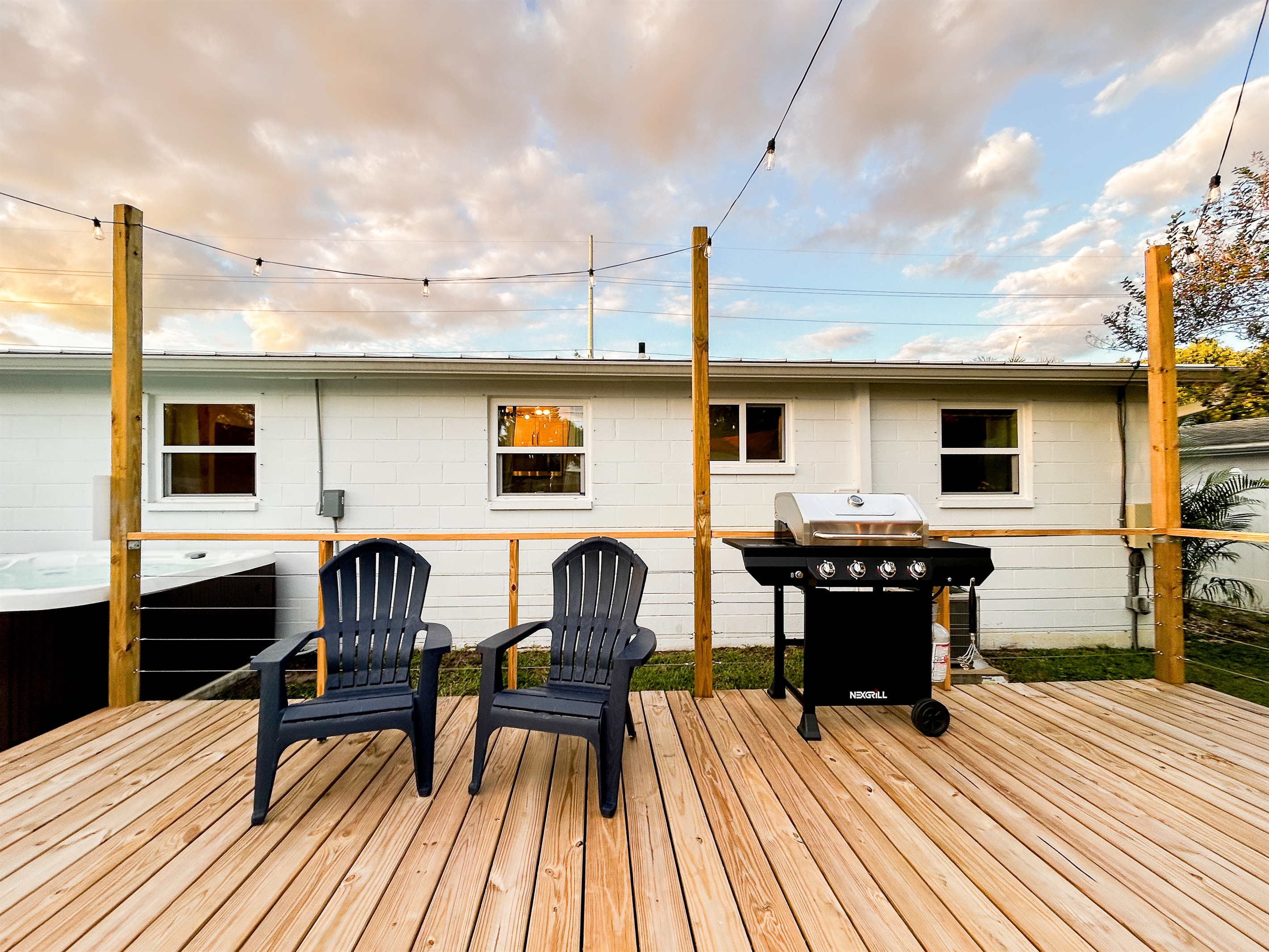 Full Size BBQ Propane Grill with Utensils