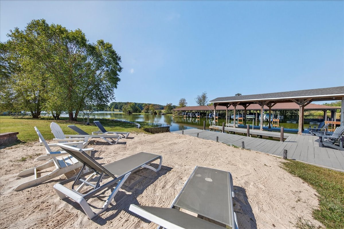 Family-friendly beach perfect for fishing, swimming and play.