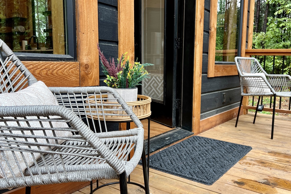 Front porch seating for 2.