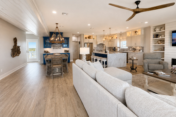 Living & Dining