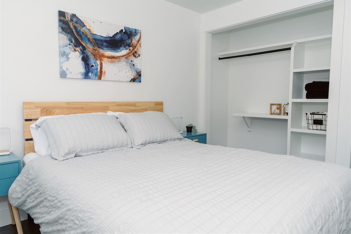 Second bedroom closet space