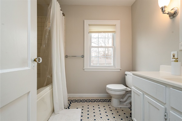 Upstairs Bathroom