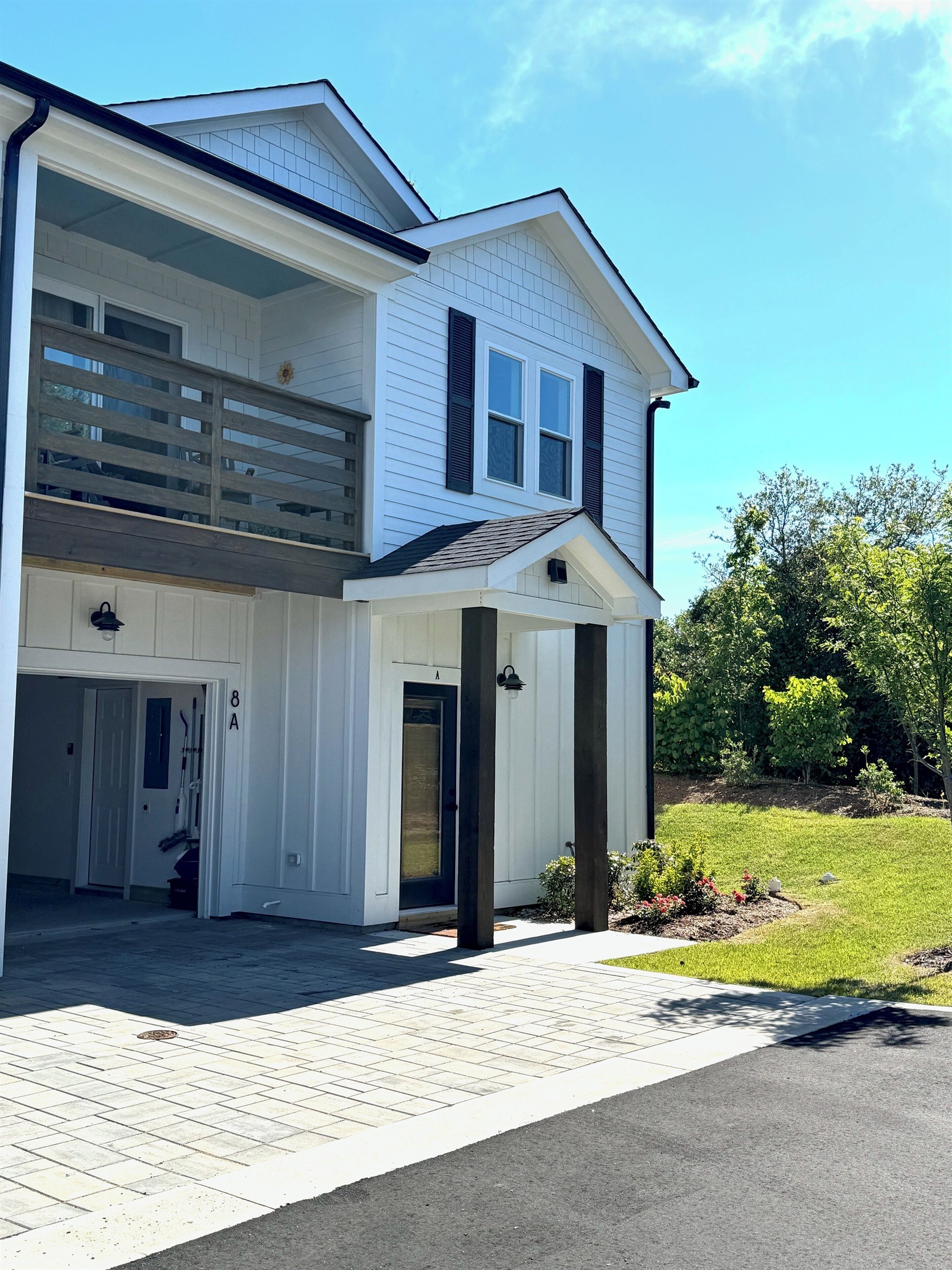 End Unit with extra privacy, quiet, shadeTwo parking spaces: Garage and Drive