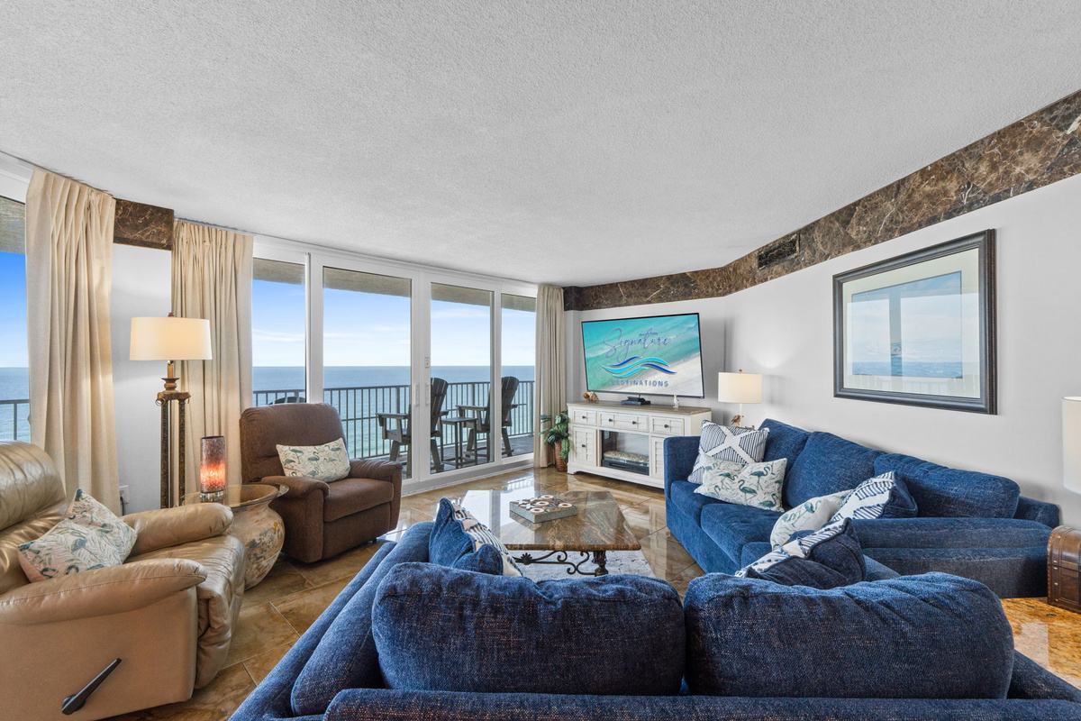 Living area with panoramic balcony and Gulf views
