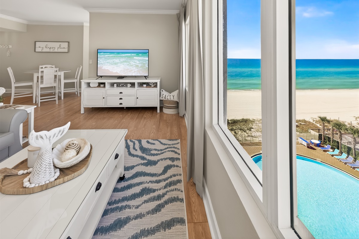 Gulf and pool views all day long