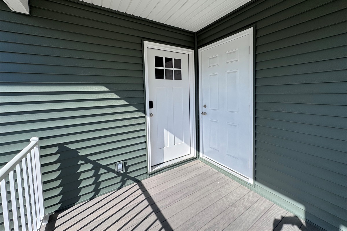 Main entrance (left) and stairwell (right)