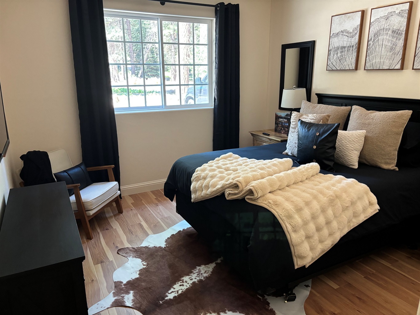 Newly added 3rd Bedroom with Queen Bed