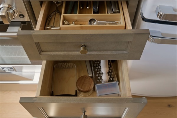 Thoughtfully stocked for people who actually cook. Sharp knives, real utensils, measuring tools, prep essentials, and the little things so often missing in vacation rentals.