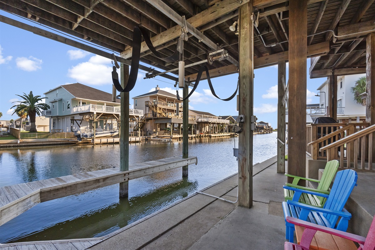 fddac664cc604c94954591bea30b4335 Large | Beachhouse | Texas | TX | Vacation Homes | Galveston | Crystal Beach | Kokomo | Breezy Days | Beachfront Elegance | Sunrise Serenity | Southern Sands Property Management, LLC