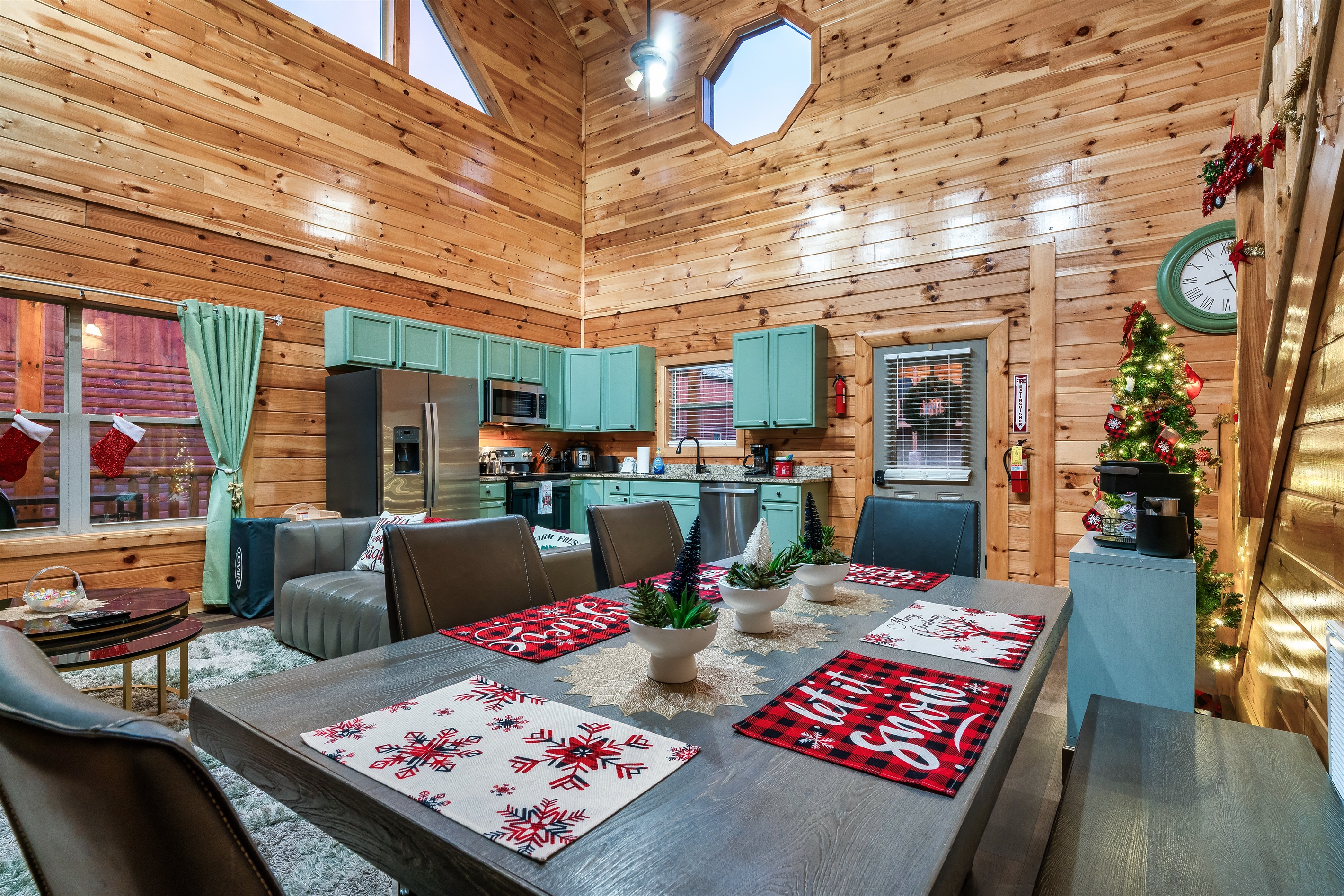 Dining Area: Gather around the festive table, perfect for making holiday memories and meals!