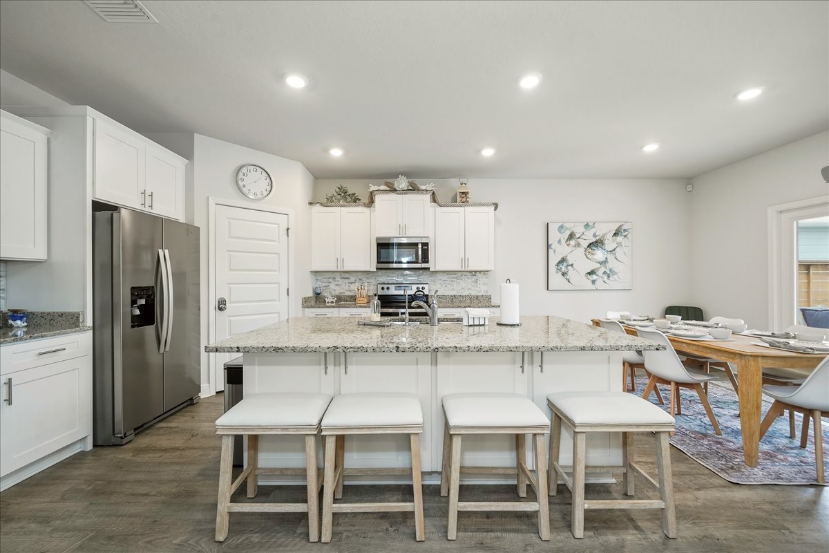 Fully stocked kitchen for dining needs