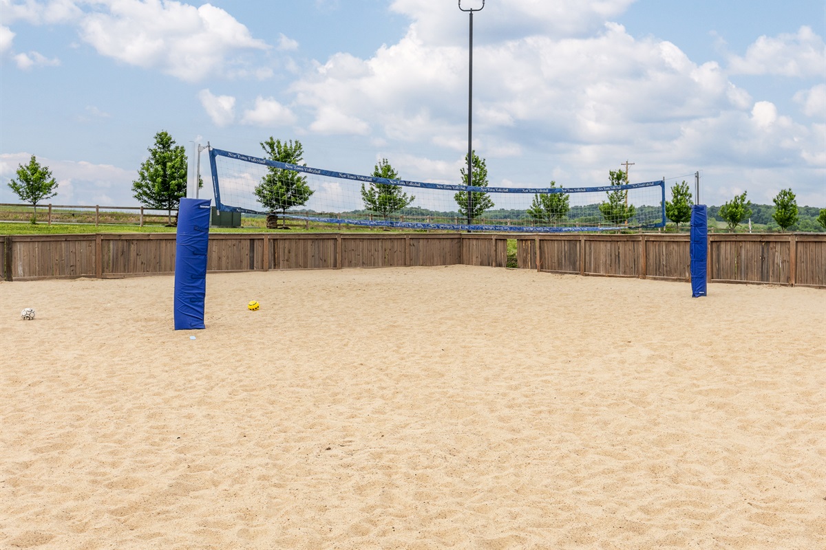Challenge your group to a friendly match on the neighborhood sand volleyball court, one of many outdoor amenities available throughout the community.