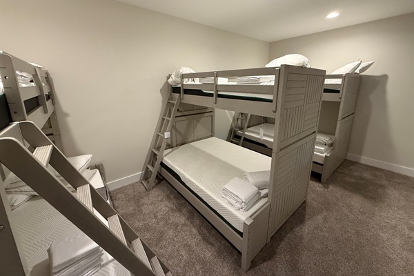 Downstairs bunk room