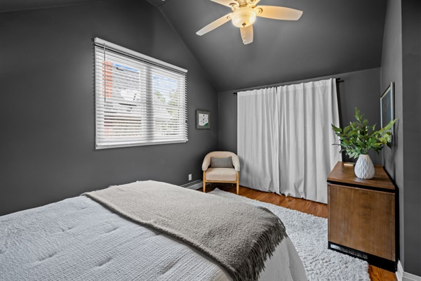 Upstairs Queen Bedroom