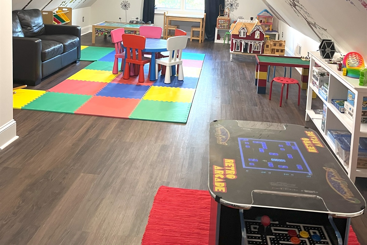 Main House: Children's Playroom