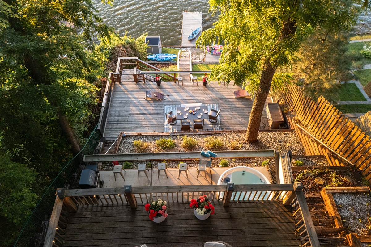 The hardest part of staying at the Ridge? Which area to enjoy first!