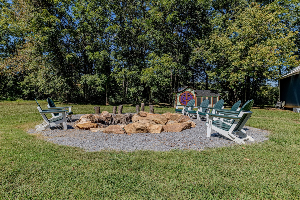 A focal point for fun. Located conveniently in a wide-open area, the fire pit is a great place to meet other travelers or simply enjoy a quiet, crackling fire with your loved ones.