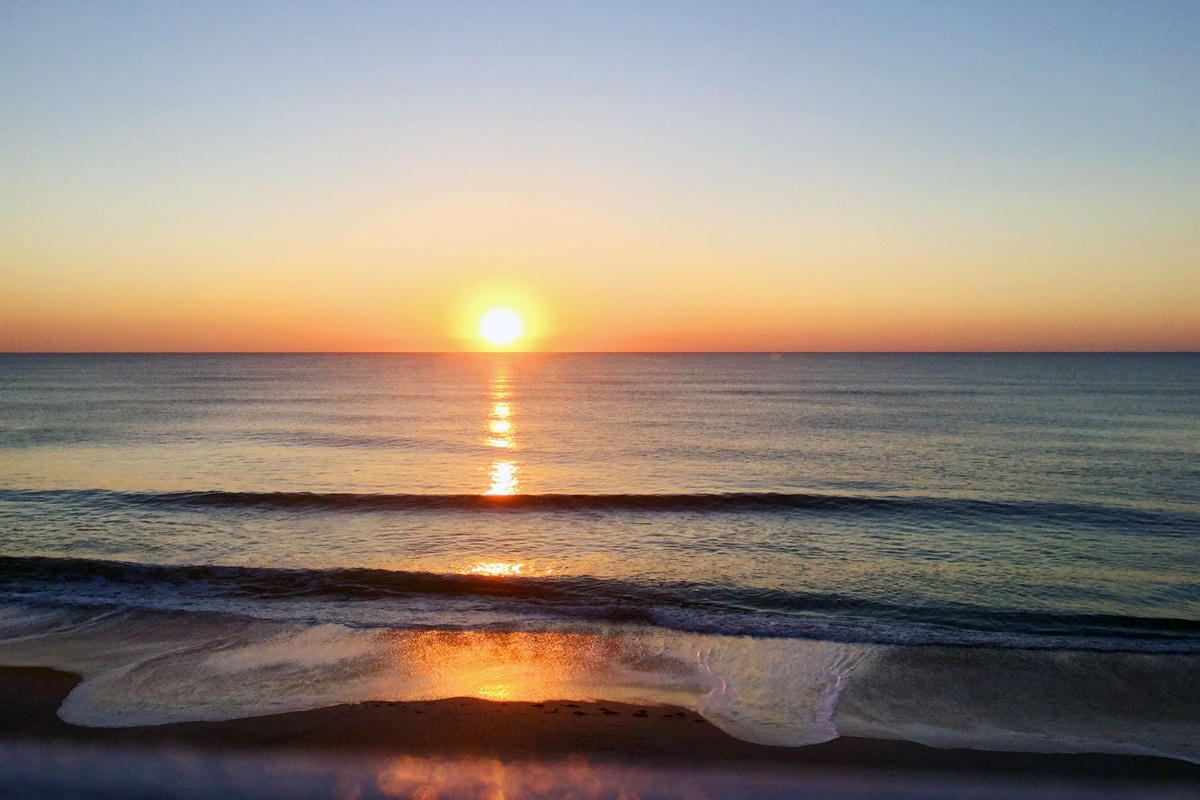 Enjoy the beautiful sunrises from the deck 