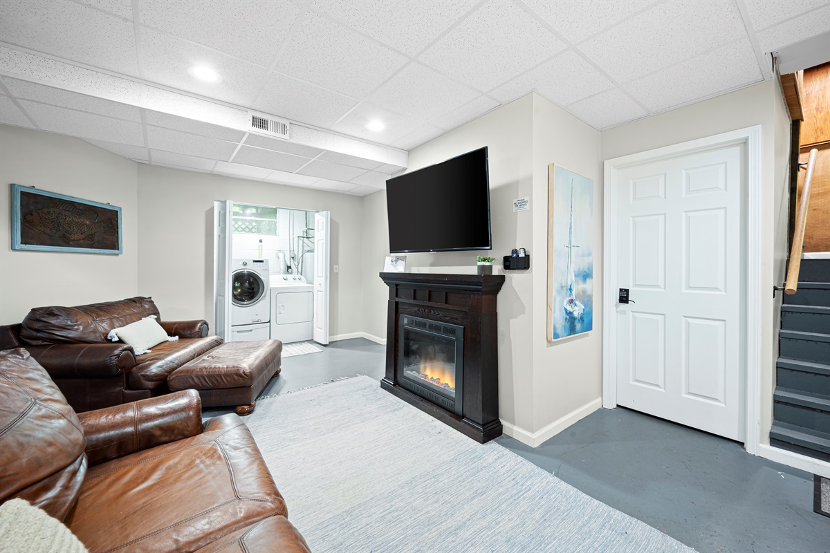Sitting Room | Smart TV | Electric Fireplace