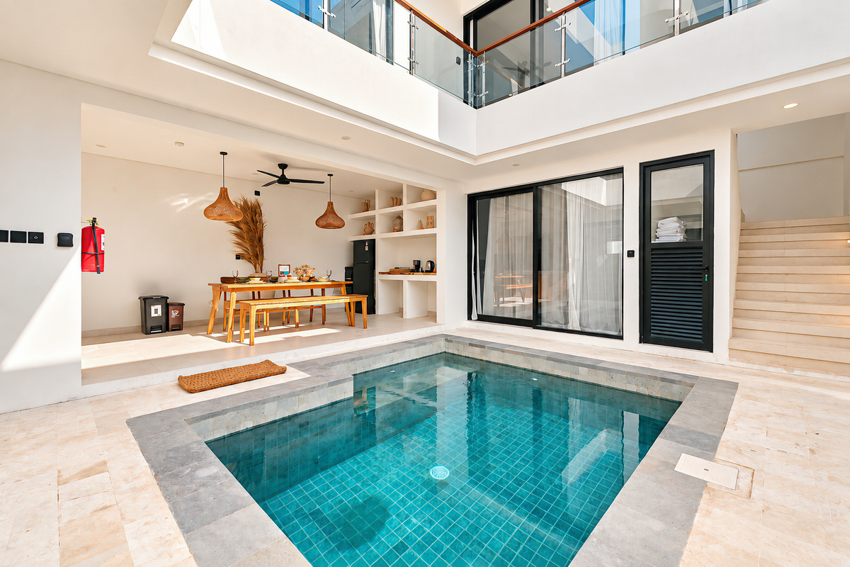 Pool area