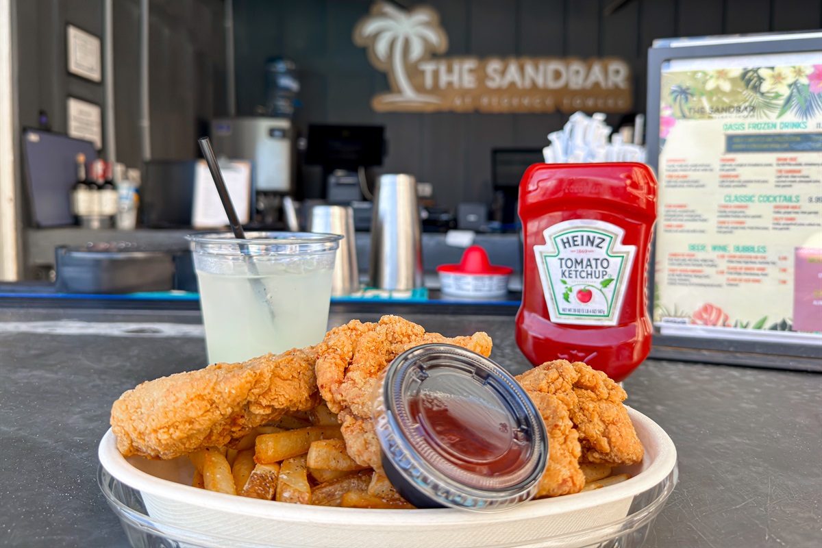 The pool in Beachside tiki bar offers excellent food, choices, delicious cocktails, and ice cold beer all without having to leave the pool and beach.