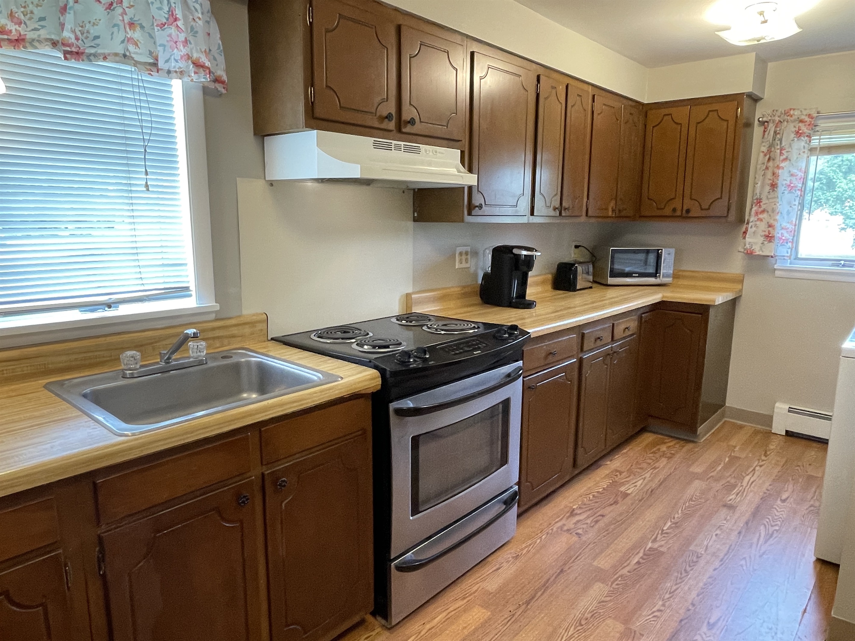 Attached apartment - Kitchen