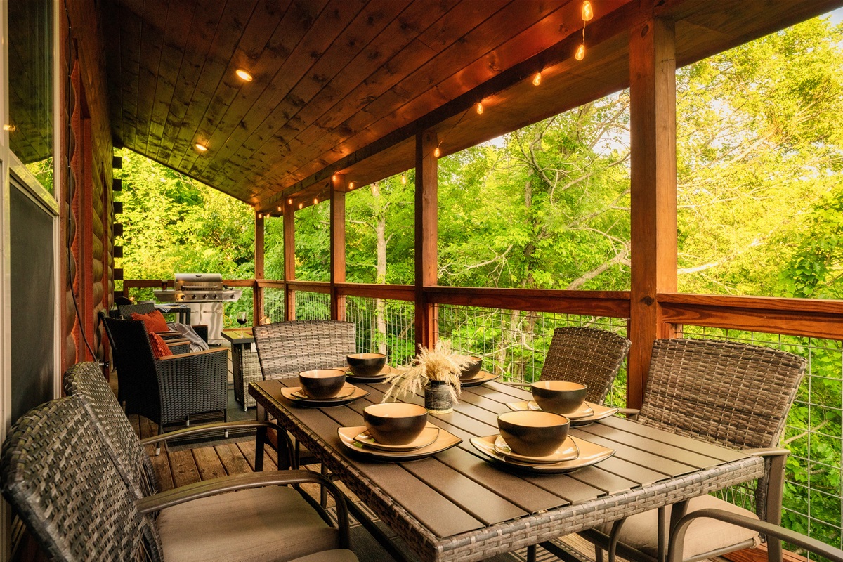 Breakfasts in the breeze and dinners under the stars