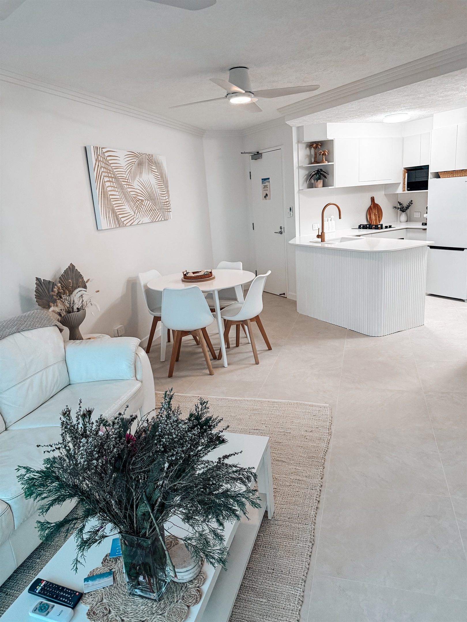 Modern Living/Dining/Kitchen 