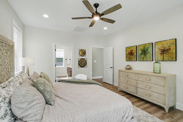 Main level master suite