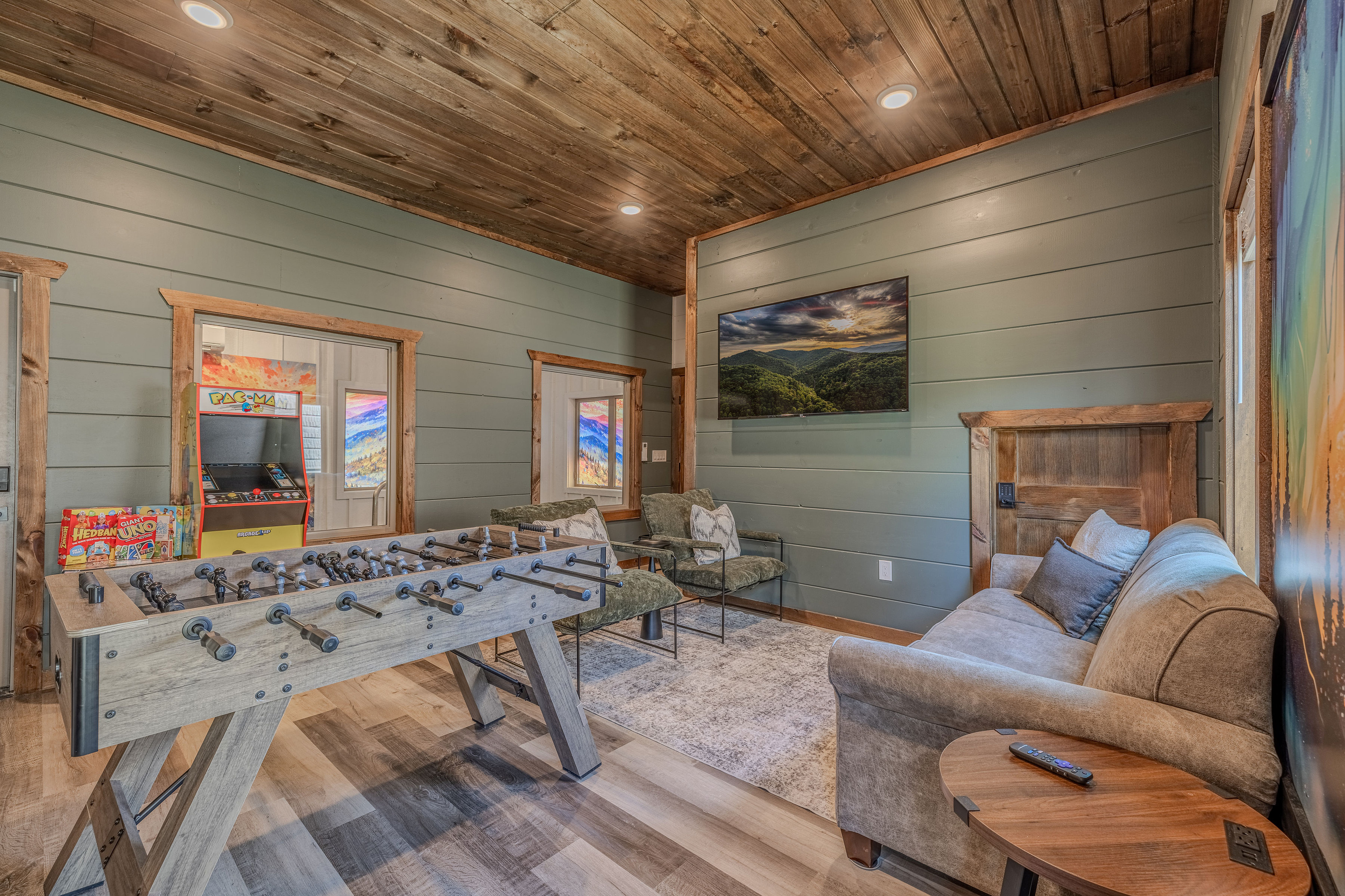 A separate lounge area gives the group another place to relax.