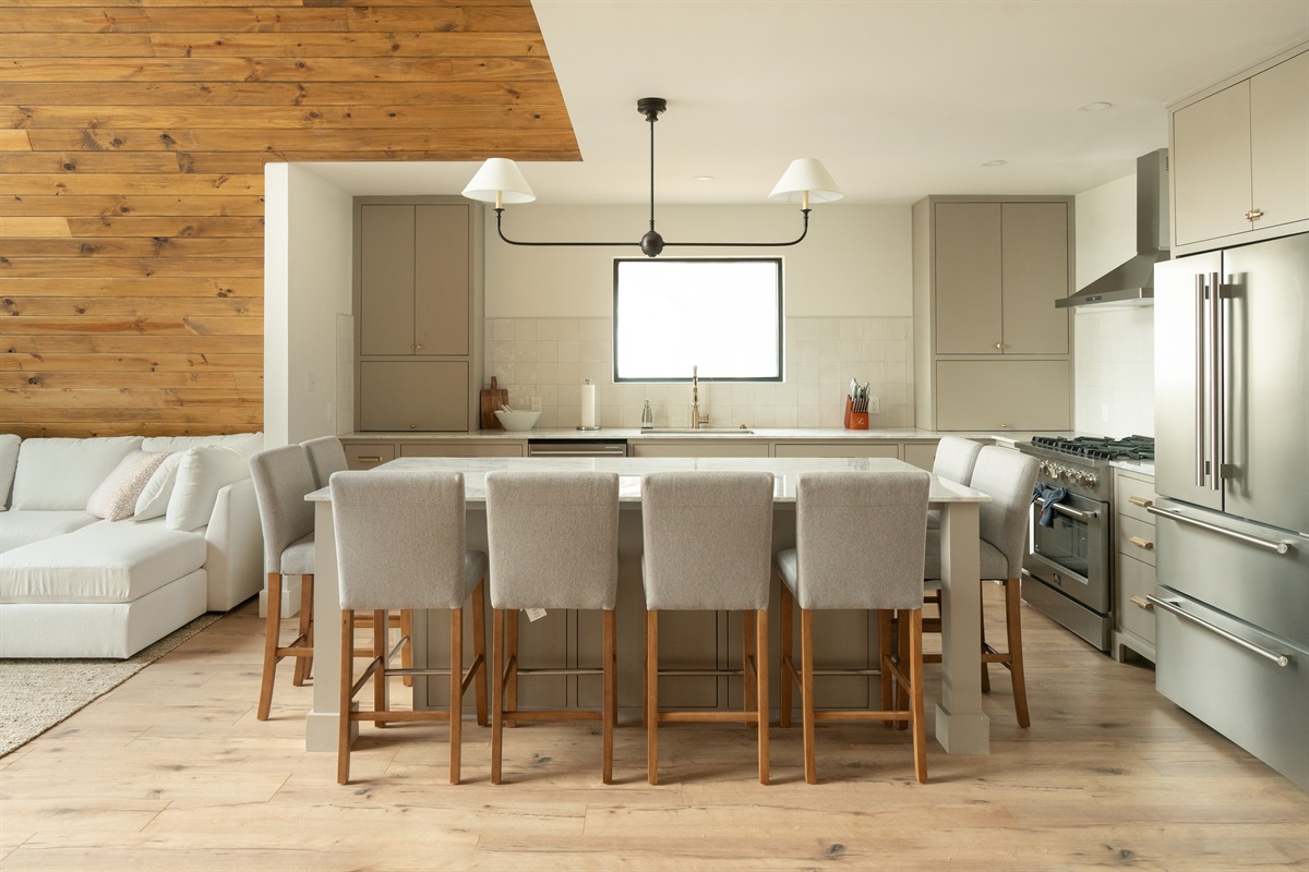 Comeback Fully Stocked Kitchen