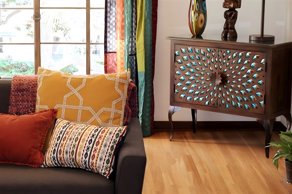 Family room - thoughtful touches