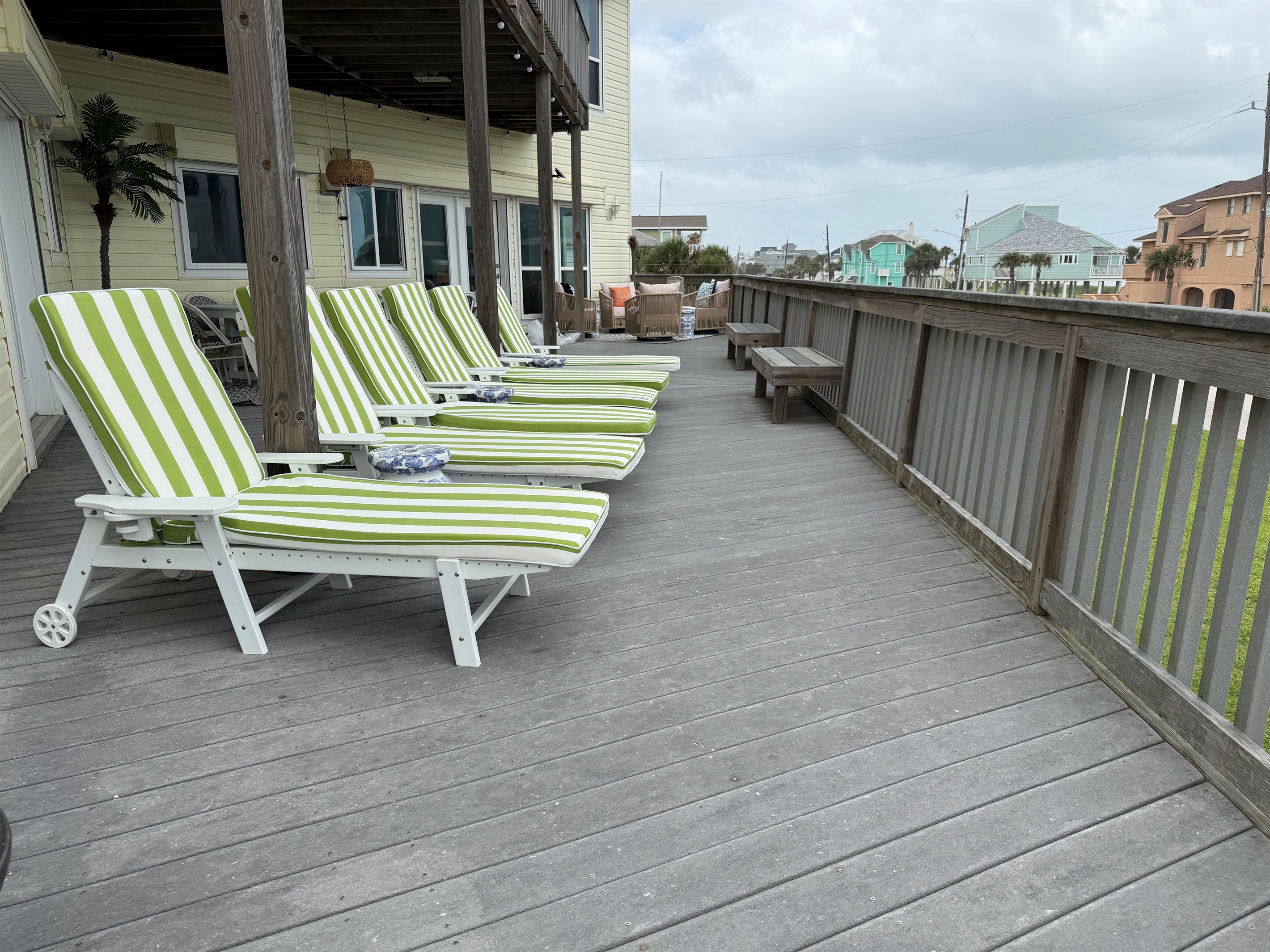 Stretch out on six chaise lounges and relax with wide-open Gulf water views right in front of you.