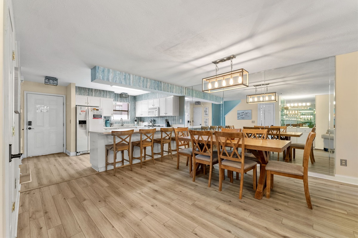 Full-size kitchen and dining area