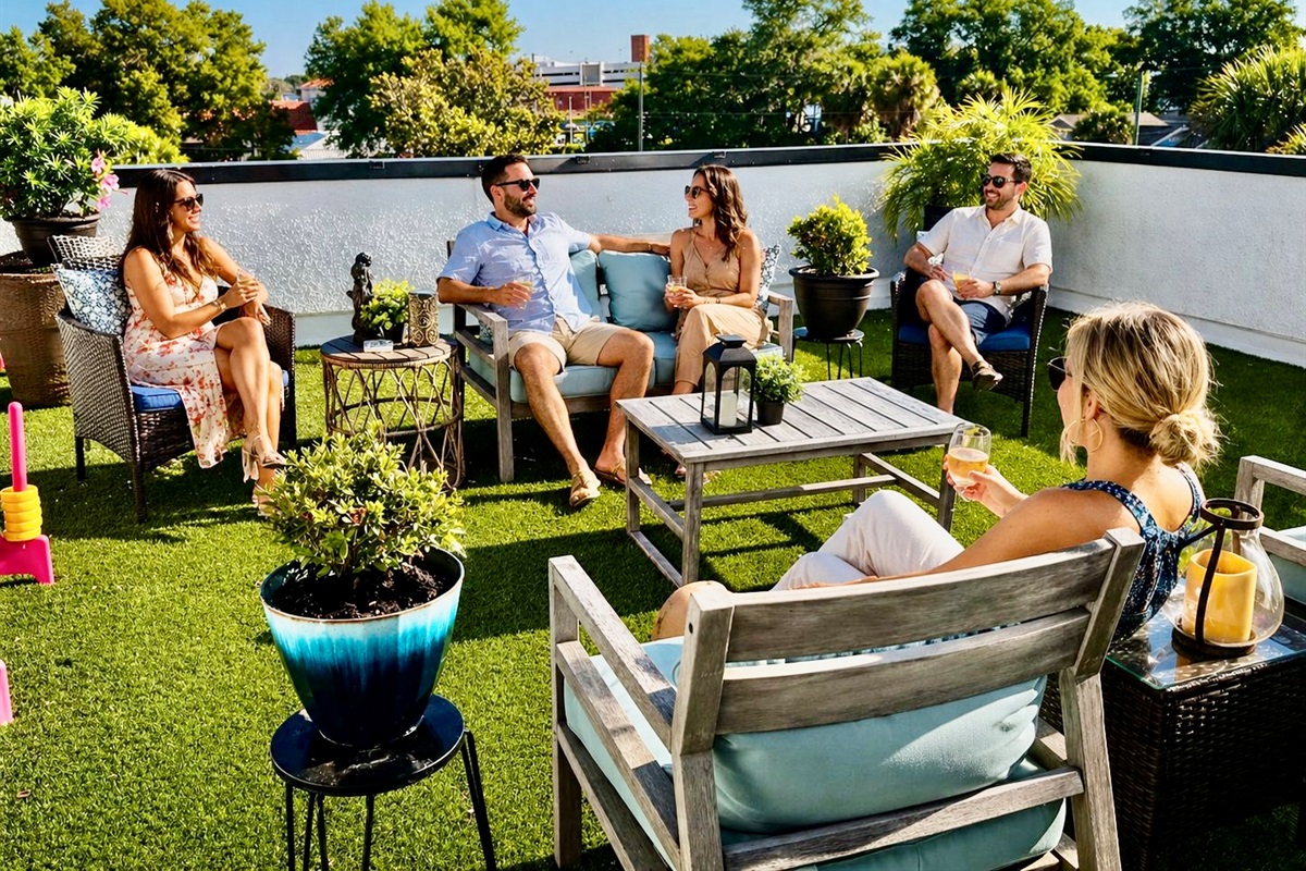 XXL private luxury rooftop to enjoy the beautiful outdoors