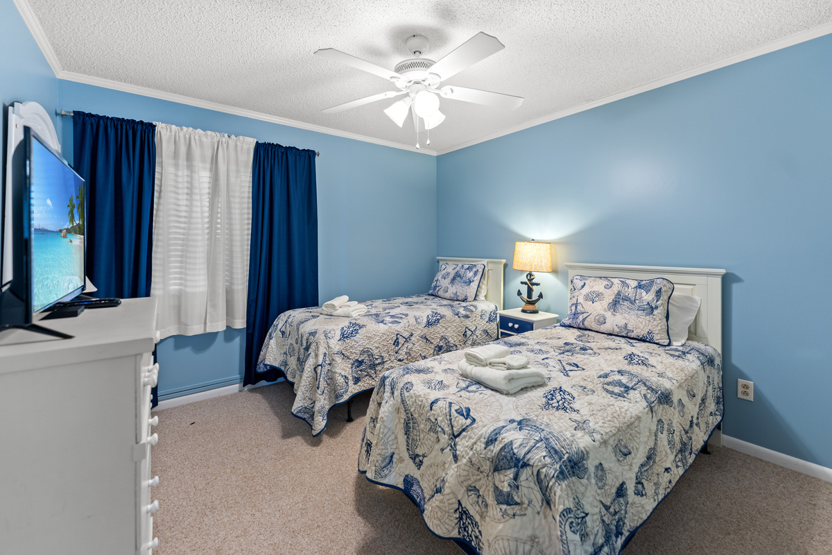 3rd Bedroom - Twins