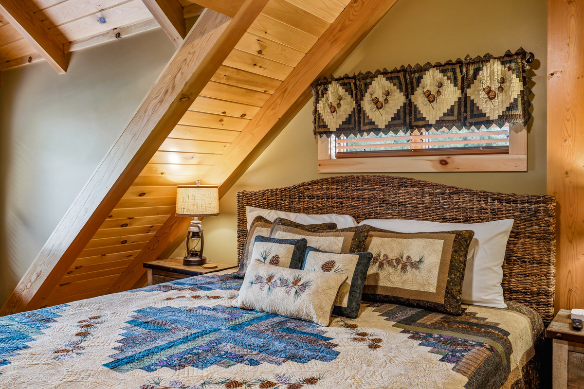 Handstitched Quilts