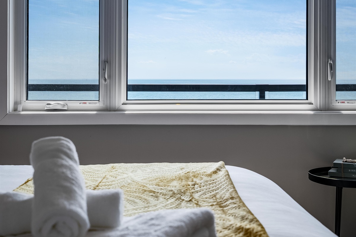 All bedrooms enjoy stunning lake views