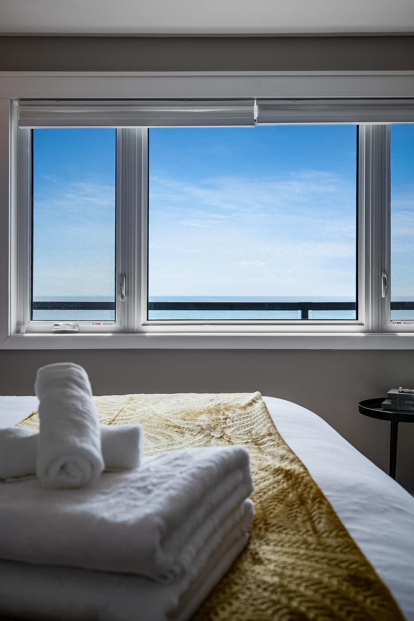 All bedrooms enjoy stunning lake views