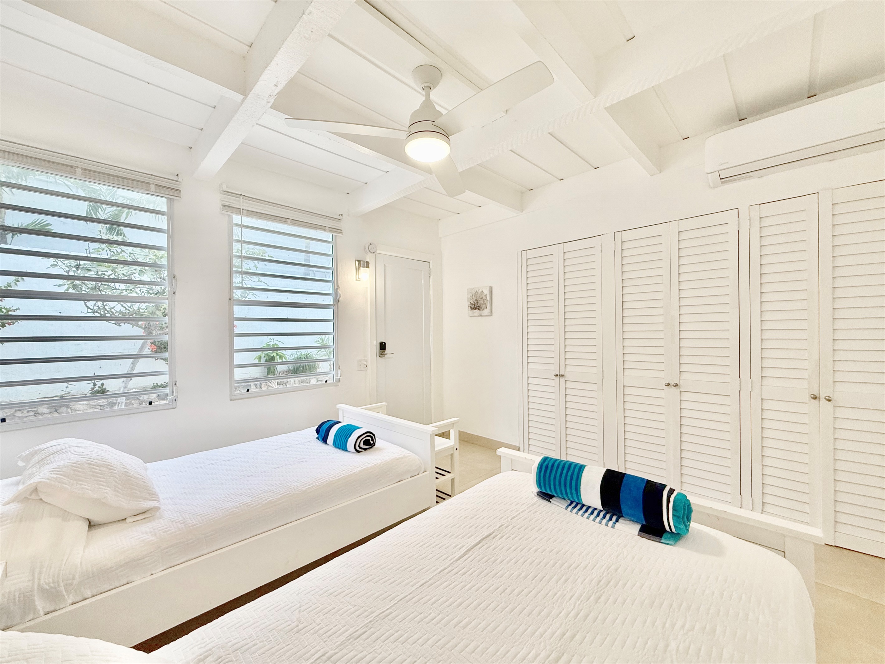 Second Bedroom, 2 twin or 1 king bed