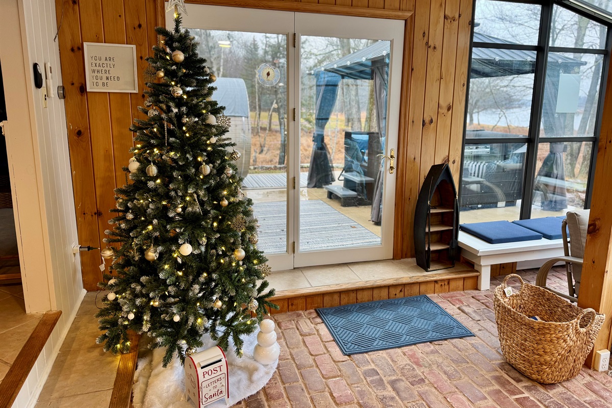 New Christmas ritual.  Presents.  Soak.  Sauna.  Repeat.