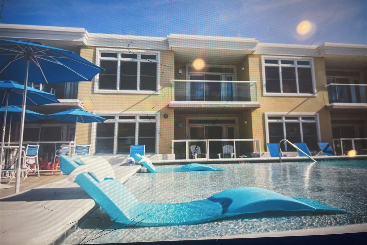 Outdoor rooftop pool