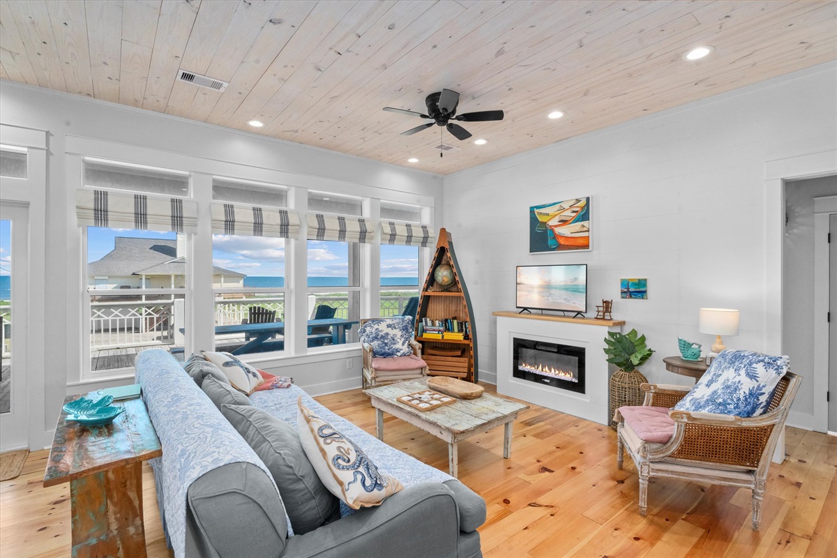 fee178745bce4f00886884b1692340be Large | Beachhouse | Texas | TX | Vacation Homes | Galveston | Crystal Beach | Kokomo | Breezy Days | Beachfront Elegance | Sunrise Serenity | Southern Sands Property Management, LLC