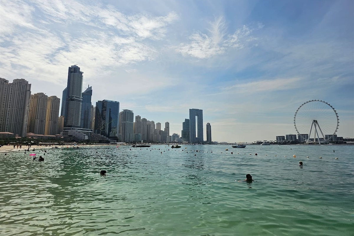 JBR beach at walking distance