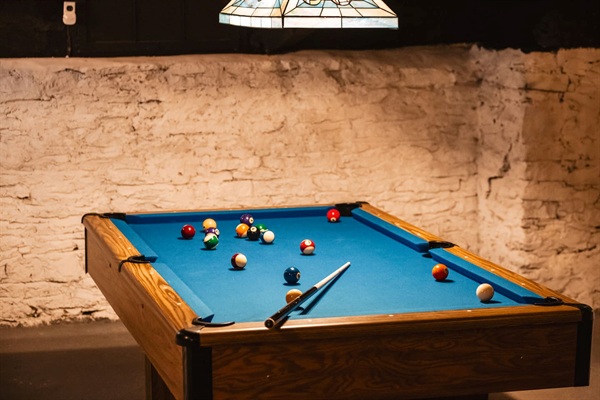 Pool table converts to Ping/Pong table too!