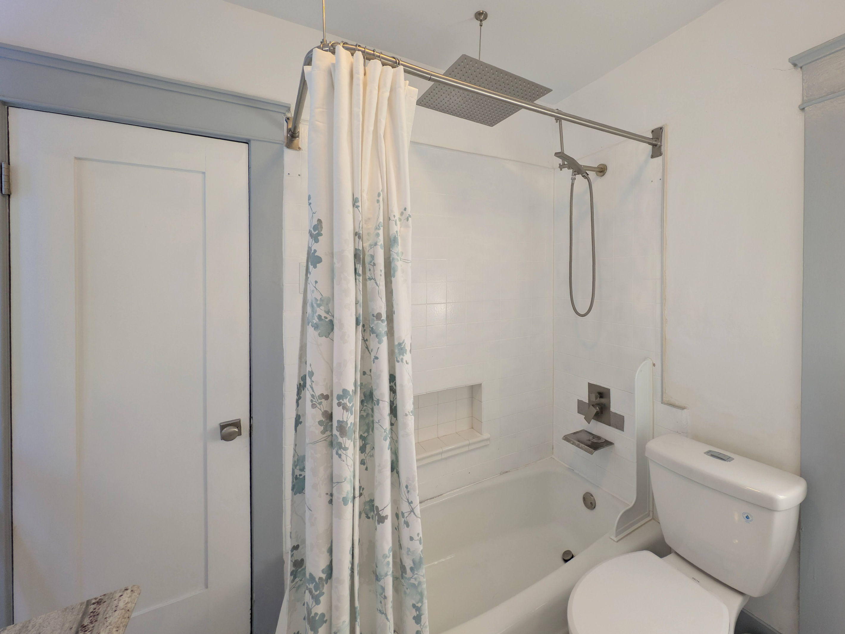 Enjoy the comfort of a full shower and bathtub, fresh towels.