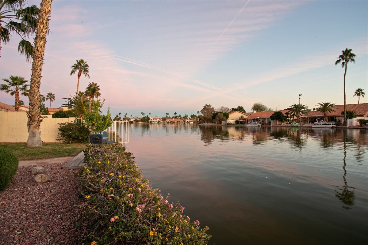 Lakefront Oasis w/ Pool & Hot Tub · Garden Lakes | 3 Bed 2 Bath — Lakefront Oasis w/ Pool & Hot Tub | 3b • 2bth, Avondale, Arizona — photo 51